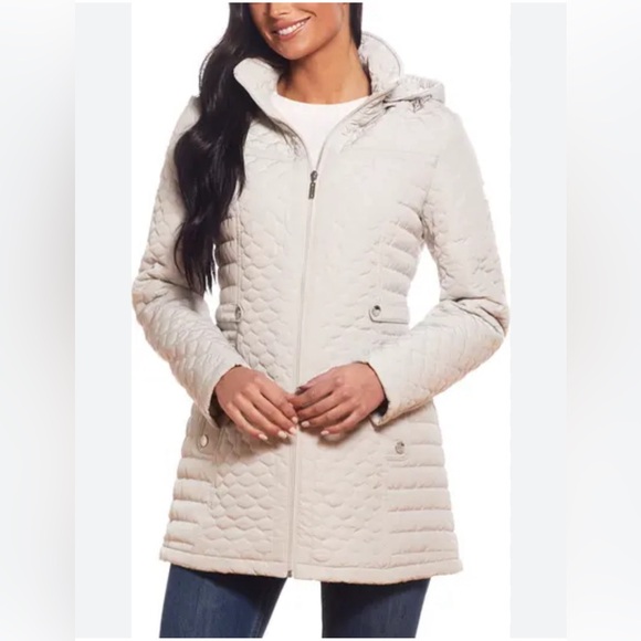 Gallery Quilted Water Resistant Hooded Jacket - Picture 2 of 15
